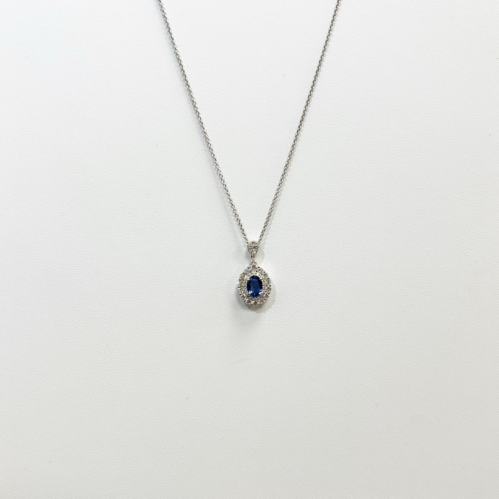 Collar Zafiro Oval Con Diamantes