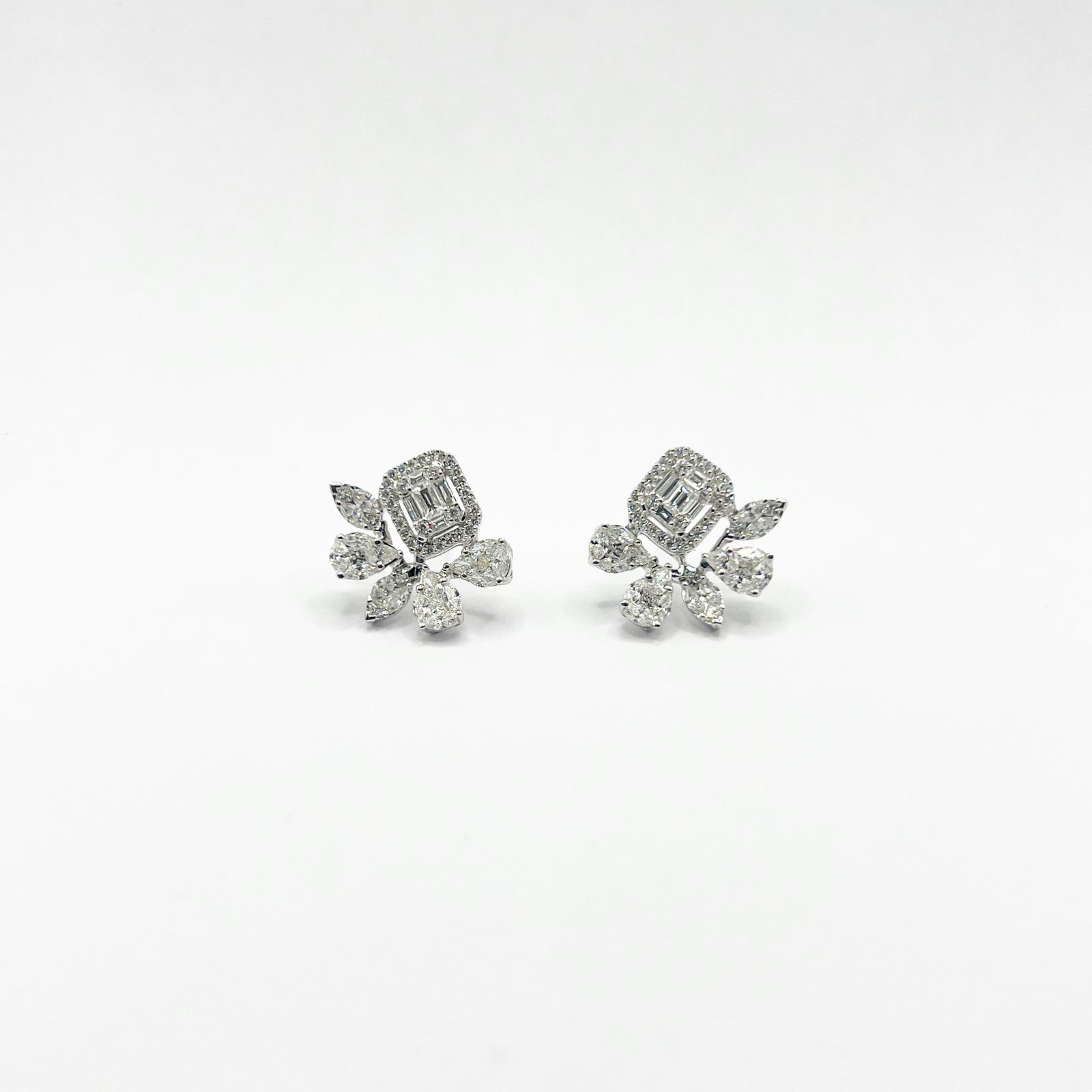 Aretes Cuadro De Baguettes y Gotas