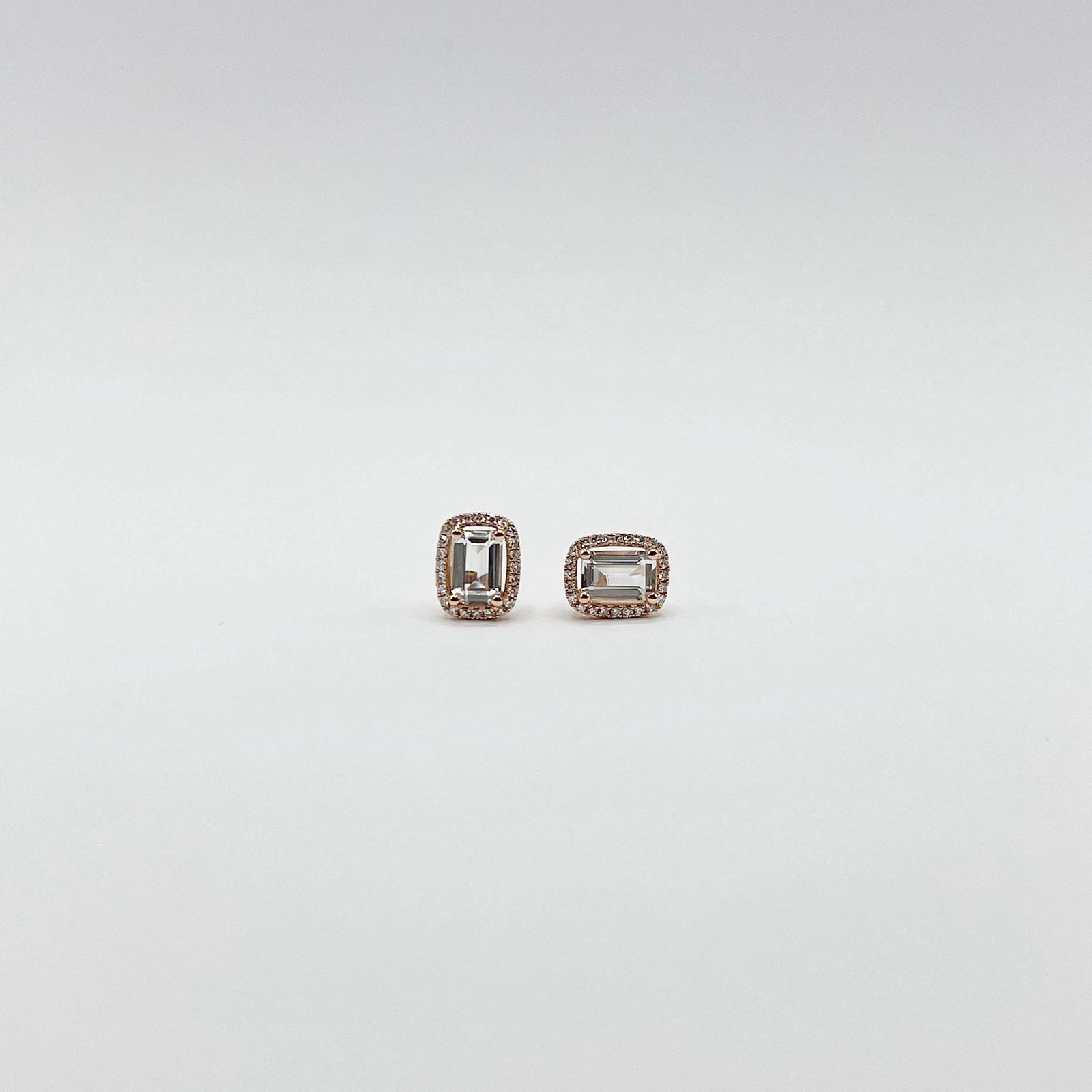 Aretes Cuadro Topacio Blanco Con Halo De Diamantes