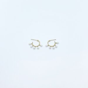 Arracada Con Perlas Colgando