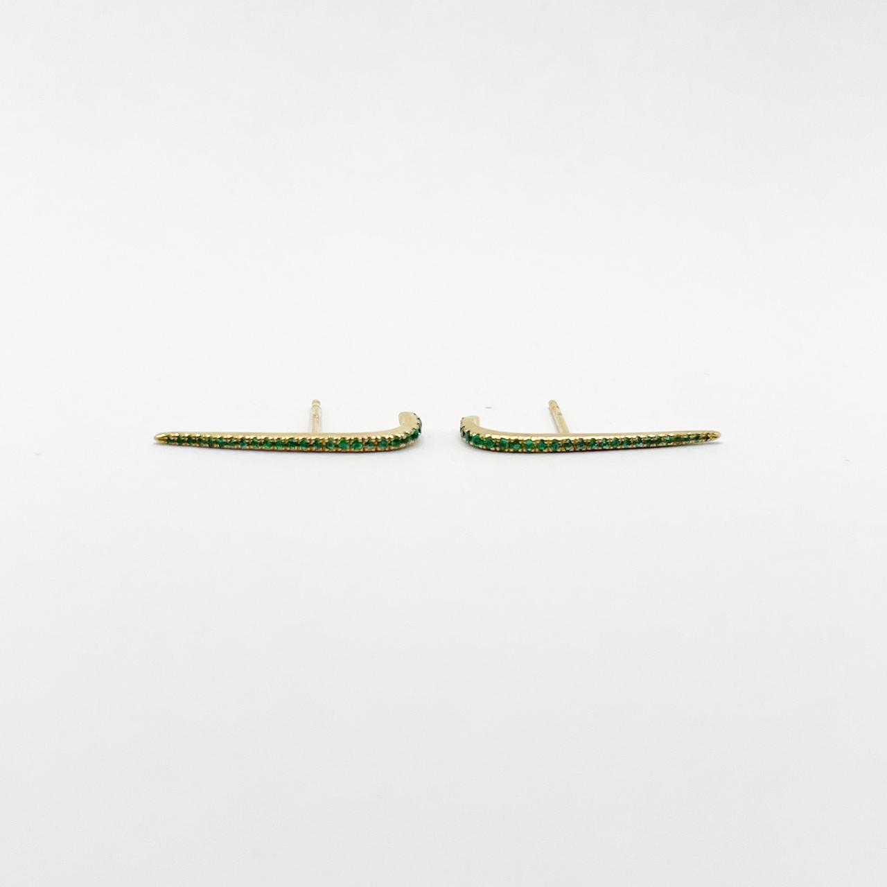 Aretes Bar Post Cuff De Esmeralda