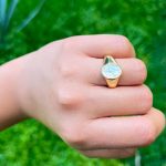 Anillo Ajustable Con Virgen Milagrosa De Madre Perla