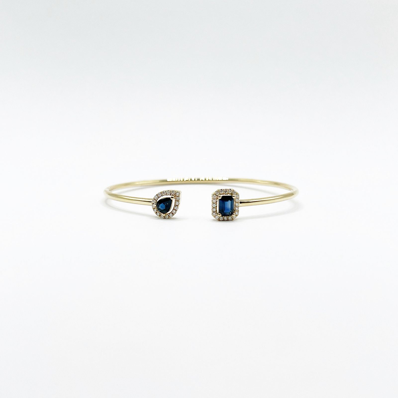 Brazalete Cuadro y Gota De Zafiro Con Diamantes