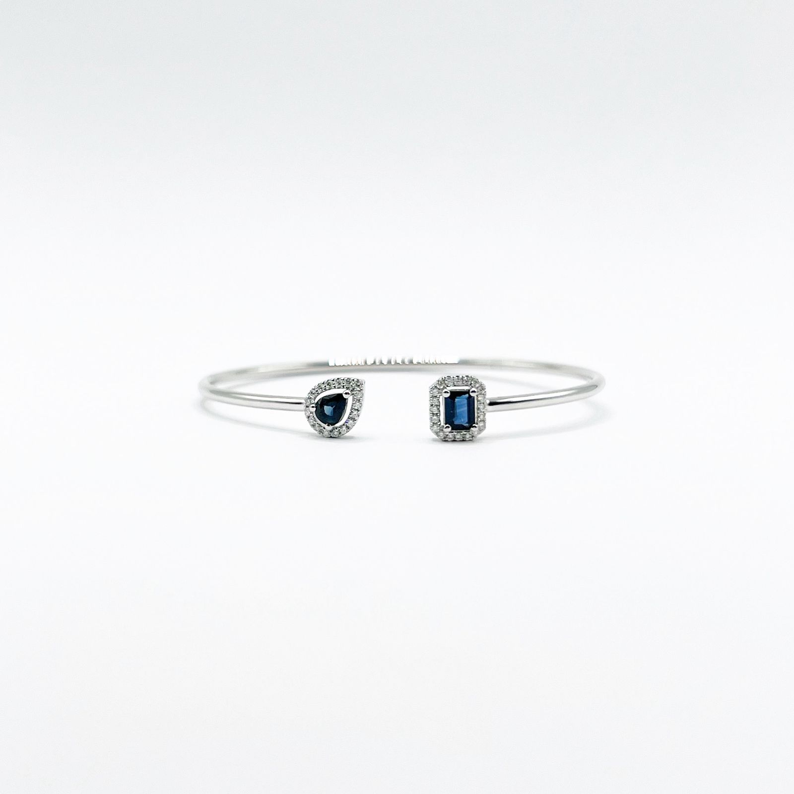 Brazalete Cuadro y Gota De Zafiro Con Diamantes