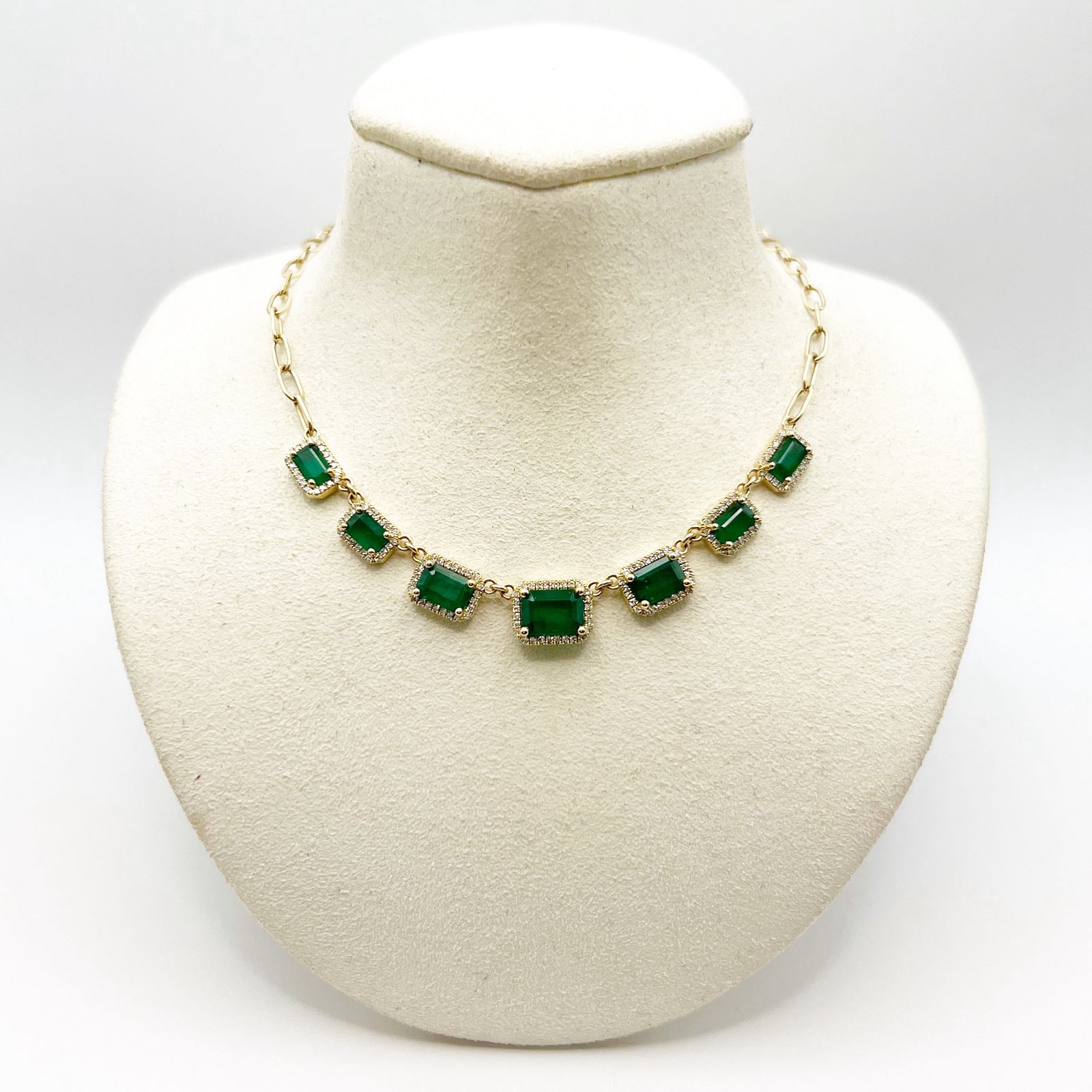 Collar De Esmeraldas y Diamantes