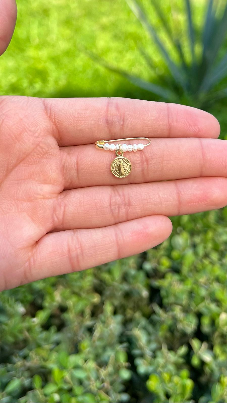 Segurito Con Perlas San Benito